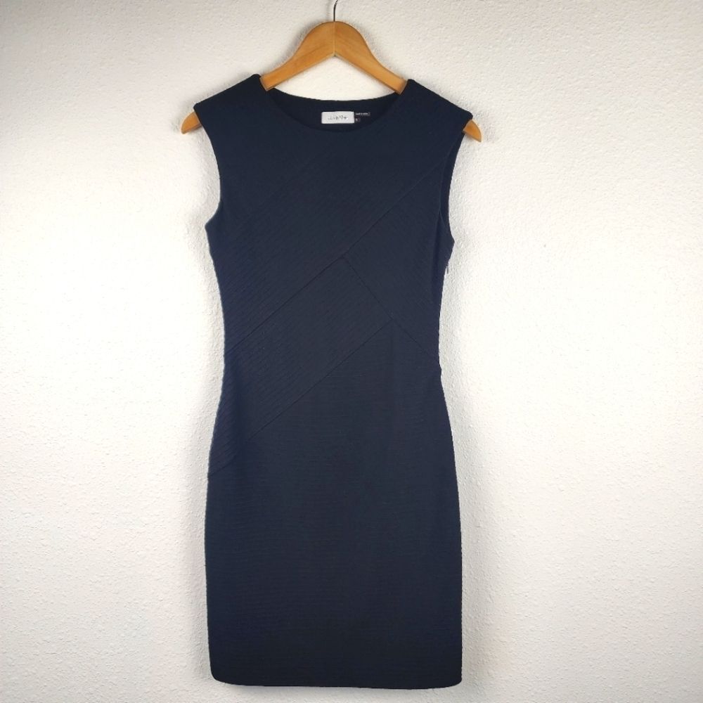 Calvin Klein Textured Black Bodycon Sleeveless Sheath 90s Career Dress Size 2